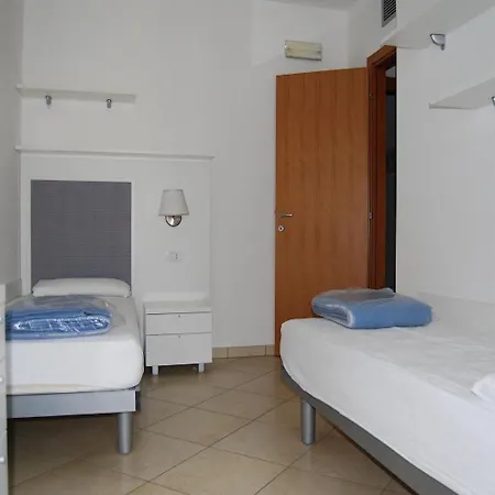 Village With Swimming Pool * Μπιμπιόνε