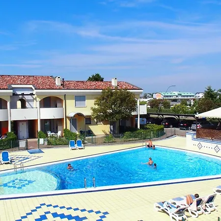 Apartment Village With Swimming Pool