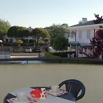 شقة Village With Swimming Pool بيبيوني