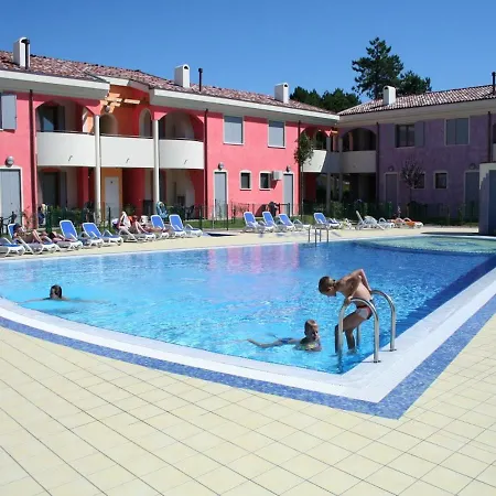 Village With Swimming Pool Bibione