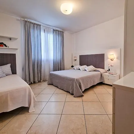 Village With Swimming Pool * Bibione
