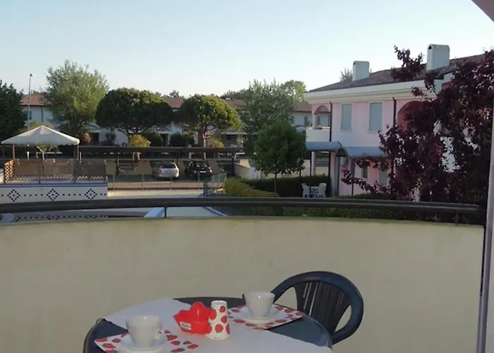 Apartment Village With Swimming Pool Bibione